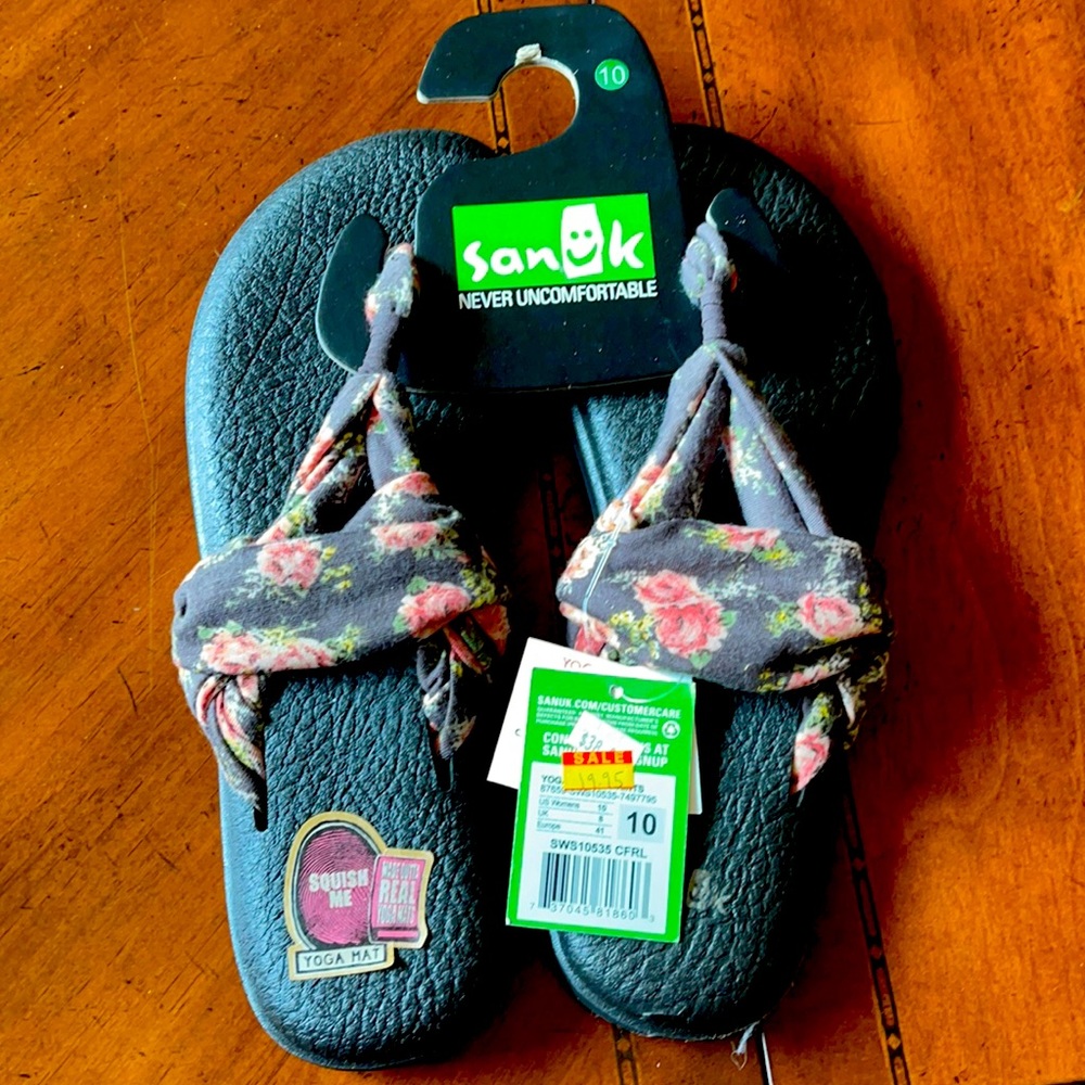 Sexy Sanuk Sandals